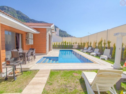 Villa Tlos Delux